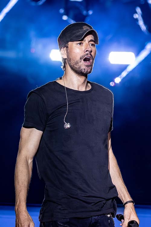 ENRIQUE IGLESIAS